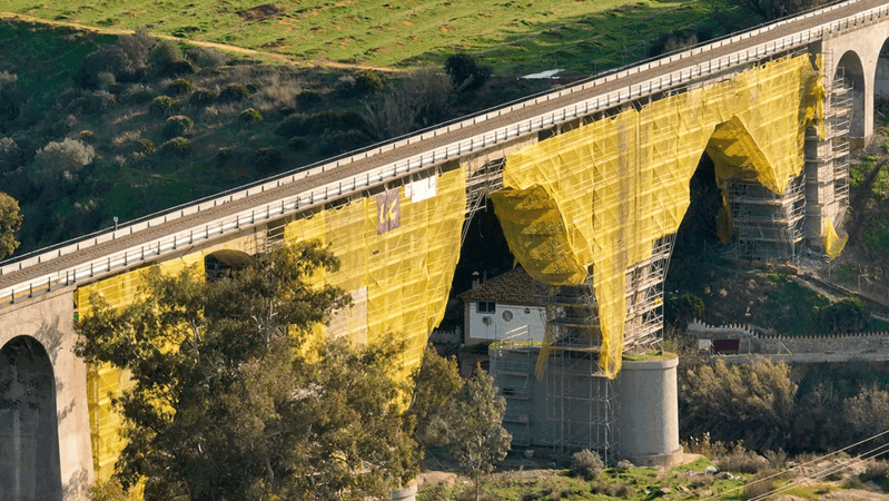 ULMA, 14,000 m² of its BRIO scaffolding for the repair of a bridge